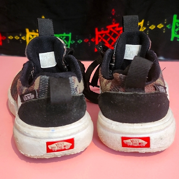 Vans Kid Sneakers - Picture 2 of 4